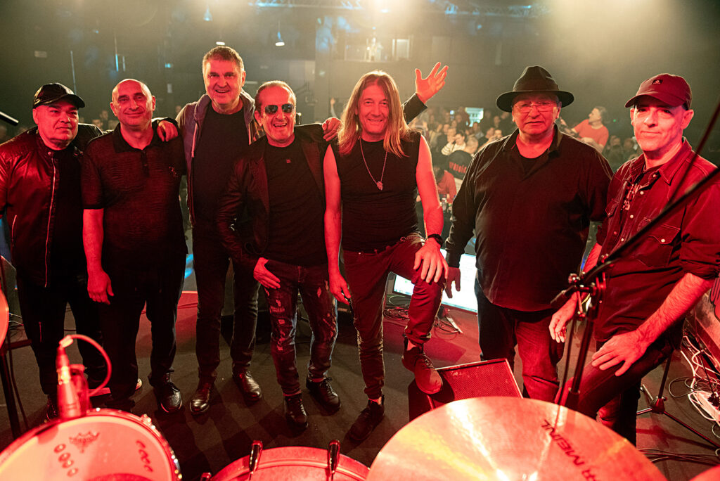 GRUPA STRUJNI UDAR PROMOVISALA NOVI ALBUM „HOĆU DA MI BUDE LEPO“